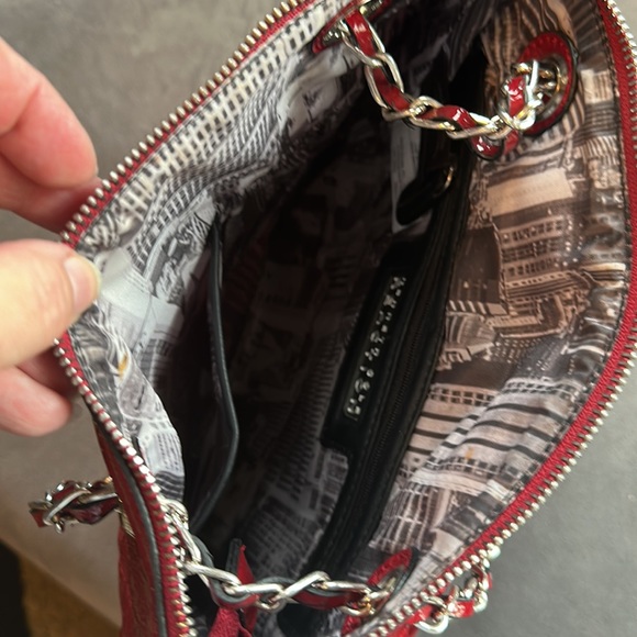 Kenneth Cole reaction, red bag - Picture 5 of 6